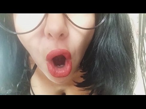 ❤️ Dragă, mama ta vitregă nu te lasă să te duci la școală azi... Am prea multă nevoie de tine... ❤️  at us ❌️